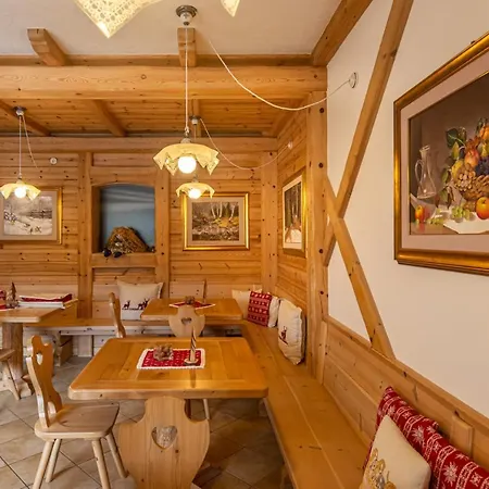 Alloggio per agriturismo Maso Santa Libera *